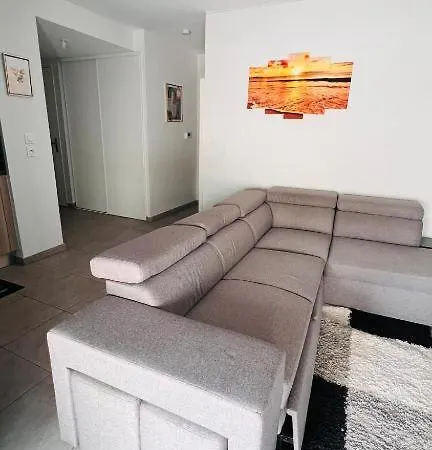아파트 -residence De Standing Avec Terrasse *