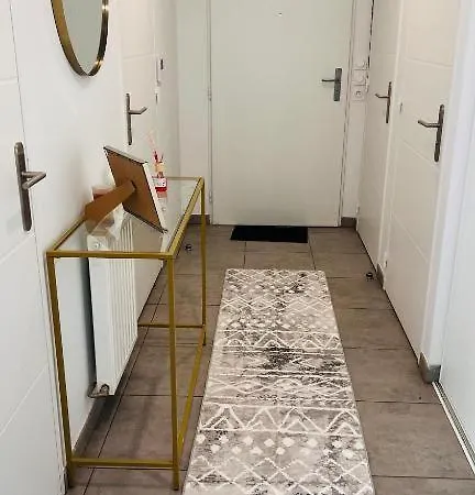 -residence De Standing Avec Terrasse リヨン